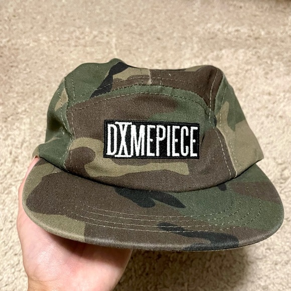 Dimepiece hat - Picture 1 of 2